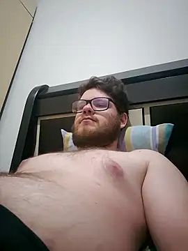 Snapshot of Purple_Mario chatting on 11/02/25, 02:14 Purple Mario online show from 11/02/25, 02:14