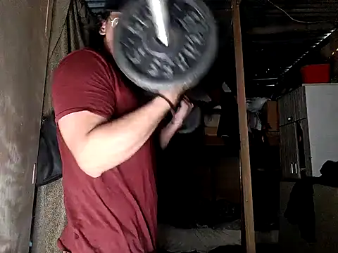 Snapshot of sexboyfit chatting on 11/03/25, 10:42 sexboyfit online show from 11/03/25, 10:42