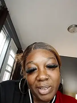 Snapshot of BiancaClarkson chatting on 11/03/25, 05:14 BiancaClarkson online show from 11/03/25, 05:14