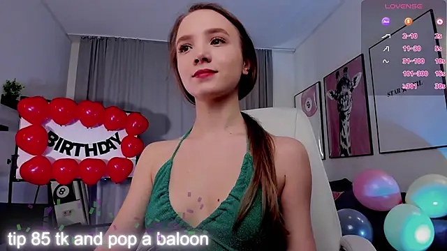 Snapshot of Adria_Arjona chatting on 01/13/26, 07:46 Adria Arjona online show from 01/13/26, 07:46