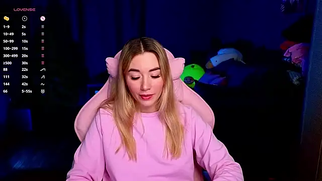 Snapshot of Rosie_Mac chatting on 03/06/26, 01:13 Rosie Mac online show from 03/06/26, 01:13