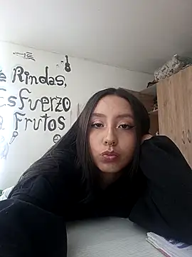 naughtygoddesss  online show from 11/28/25, 04:31