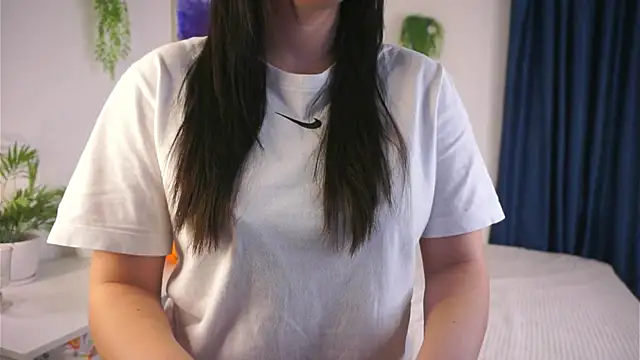 Snapshot of KittyVices chatting on 11/03/25, 03:46 KittyVices online show from 11/03/25, 03:46