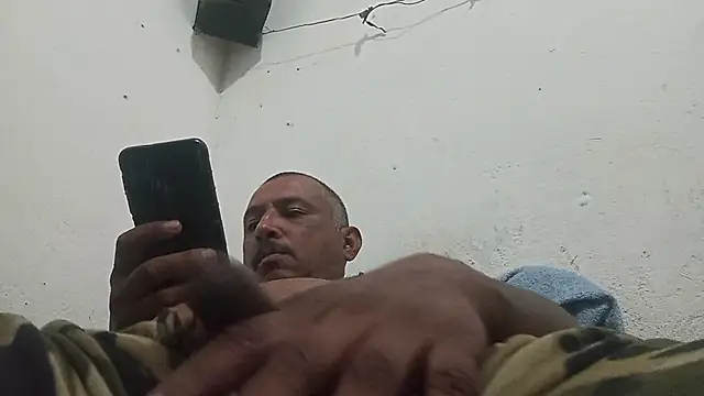 negrocomomisuerte online show from 11/15/25, 08:11