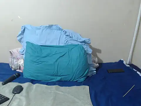 SexyLipss  online show from 04/27/26, 02:09