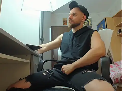 Ryanstone  online show from 11/20/25, 06:35