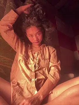 Snapshot of Li_ve chatting on 02/24/26, 02:26 Li ve online show from 02/24/26, 02:26