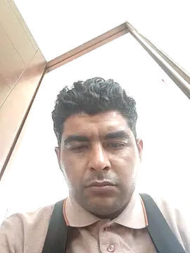 Snapshot of Yerackhip chatting on 11/27/25, 09:17 Yerackhip online show from 11/27/25, 09:17