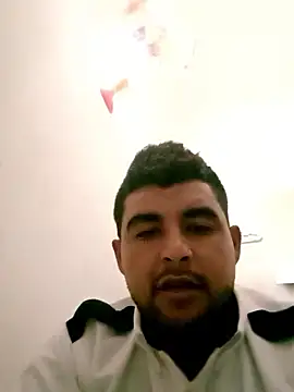 Snapshot of Yerackhip chatting on 01/07/26, 09:28 Yerackhip online show from 01/07/26, 09:28