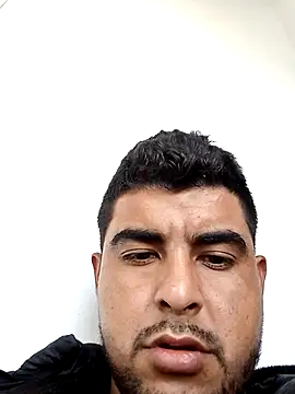 Snapshot of Yerackhip chatting on 01/08/26, 04:09 Yerackhip online show from 01/08/26, 04:09