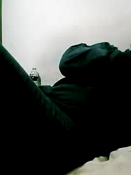 Snapshot of Yerackhip chatting on 02/09/26, 12:09 Yerackhip online show from 02/09/26, 12:09