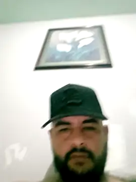 Snapshot of Yerackhip chatting on 03/11/26, 09:15 Yerackhip online show from 03/11/26, 09:15