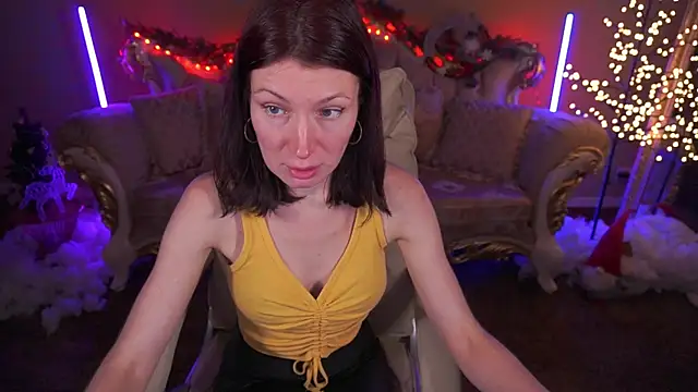 Snapshot of AmiraGoldd chatting on 01/16/26, 01:59 AmiraGoldd online show from 01/16/26, 01:59