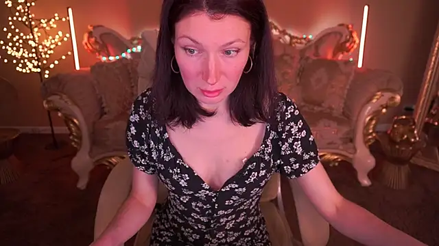 Snapshot of AmiraGoldd chatting on 03/02/26, 08:48 AmiraGoldd online show from 03/02/26, 08:48