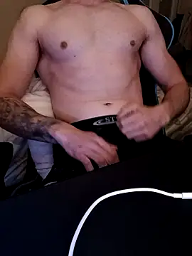 Snapshot of alberto_g93 chatting on 12/15/25, 01:54 alberto g93 online show from 12/15/25, 01:54