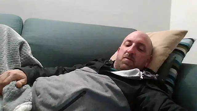 Snapshot of luca_beech88 chatting on 05/01/26, 08:46 luca beech88 online show from 05/01/26, 08:46