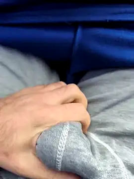 Snapshot of hakan07383 chatting on 02/06/26, 05:45 hakan07383 online show from 02/06/26, 05:45