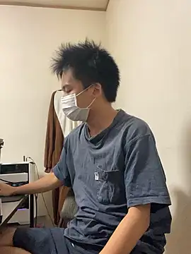 Snapshot of RYUTA_9911 chatting on 11/04/25, 06:56 RYUTA 9911 online show from 11/04/25, 06:56