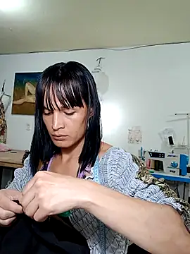 PaulinaLondra2 online show from 11/27/25, 12:35