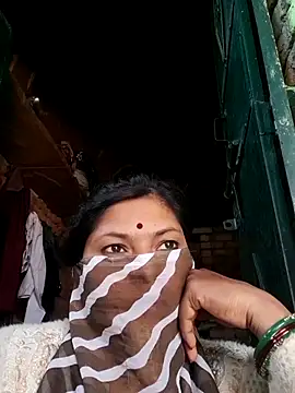 Snapshot of Kalpna_bb chatting on 11/16/25, 07:25 Kalpna bb online show from 11/16/25, 07:25