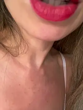 Melzinhasweet online show from 03/12/26, 02:12