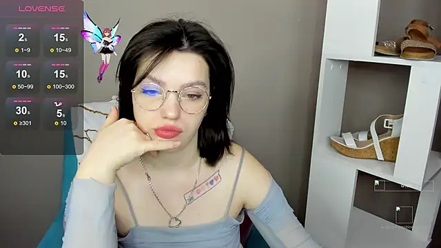 Karina Kellyy online show from 11/20/25, 02:12