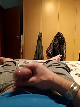 Snapshot of Cini75 chatting on 02/03/26, 05:18 Cini75 online show from 02/03/26, 05:18