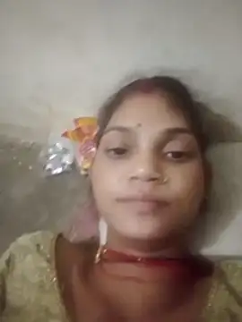 Snapshot of Jooli_cuty chatting on 11/19/25, 06:30 Jooli cuty online show from 11/19/25, 06:30