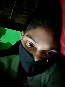 Snapshot of Jooli_cuty chatting on 01/08/26, 06:32 Jooli cuty online show from 01/08/26, 06:32