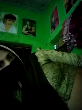 Snapshot of Jooli_cuty chatting on 01/11/26, 09:47 Jooli cuty online show from 01/11/26, 09:47