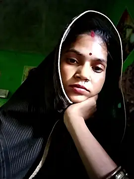 Snapshot of Jooli_cuty chatting on 01/17/26, 07:13 Jooli cuty online show from 01/17/26, 07:13