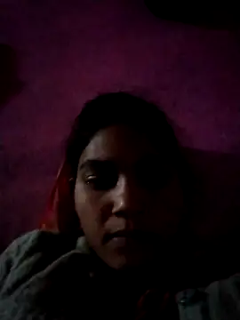 Snapshot of Jooli_cuty chatting on 01/19/26, 02:43 Jooli cuty online show from 01/19/26, 02:43