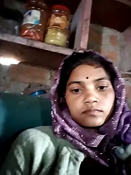 Snapshot of Jooli_cuty chatting on 02/19/26, 06:09 Jooli cuty online show from 02/19/26, 06:09