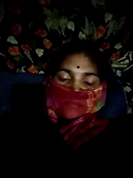 Snapshot of Jooli_cuty chatting on 02/27/26, 02:39 Jooli cuty online show from 02/27/26, 02:39