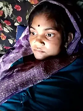 Snapshot of Jooli_cuty chatting on 03/02/26, 09:49 Jooli cuty online show from 03/02/26, 09:49