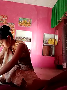 Snapshot of Sanjna_babby chatting on 12/05/25, 04:21 Sanjna babby online show from 12/05/25, 04:21