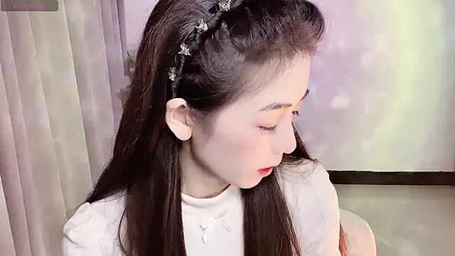 Snapshot of swstam-sr chatting on 11/17/25, 04:51 swstam-sr online show from 11/17/25, 04:51