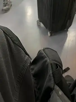 Snapshot of paaaaz66 chatting on 11/03/25, 05:03 paaaaz66 online show from 11/03/25, 05:03