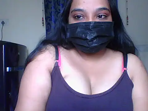 Snapshot of Mathi_cam chatting on 11/29/25, 05:10 Mathi cam online show from 11/29/25, 05:10