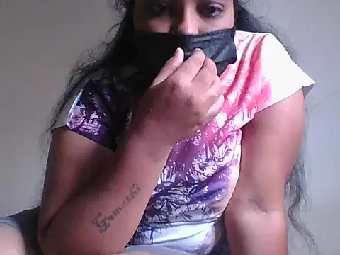 Snapshot of Mathi_cam chatting on 12/01/25, 04:39 Mathi cam online show from 12/01/25, 04:39