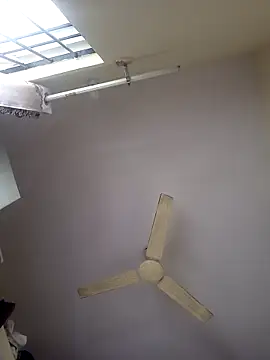 Snapshot of Mathi_cam chatting on 02/10/26, 06:06 Mathi cam online show from 02/10/26, 06:06