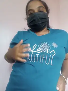 Snapshot of Mathi_cam chatting on 06/10/26, 10:25 Mathi cam online show from 06/10/26, 10:25