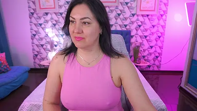 VelvetLuck online show from 04/14/26, 01:06