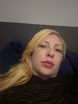 Snapshot of melisboa chatting on 01/18/26, 02:15 melisboa online show from 01/18/26, 02:15