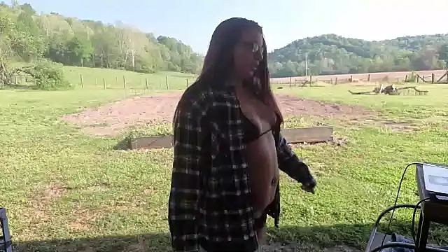 thickfarmtwat online show from 04/24/26, 01:13