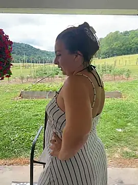 thickfarmtwat online show from 06/09/26, 03:45