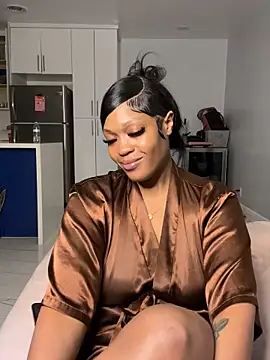 Snapshot of PrincessDreamm chatting on 02/02/26, 10:52 PrincessDreamm online show from 02/02/26, 10:52