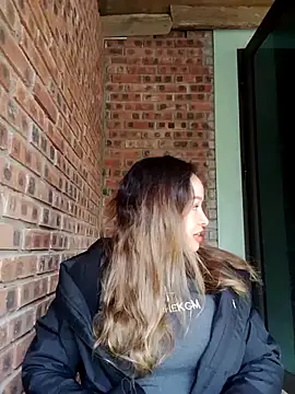 thu-cuoi online show from 12/18/25, 07:03