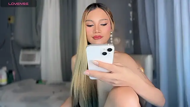 Tsfoxyangelx online show from 07/21/26, 08:11
