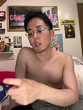 Snapshot of ippei0001 chatting on 01/10/26, 06:42 ippei0001 online show from 01/10/26, 06:42